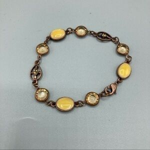 💋 Vintage Bronze honey tone single strand bracelet moonstone